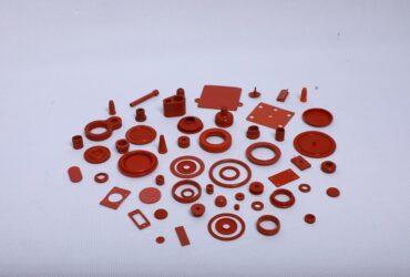 SEALS AND PACKINGS